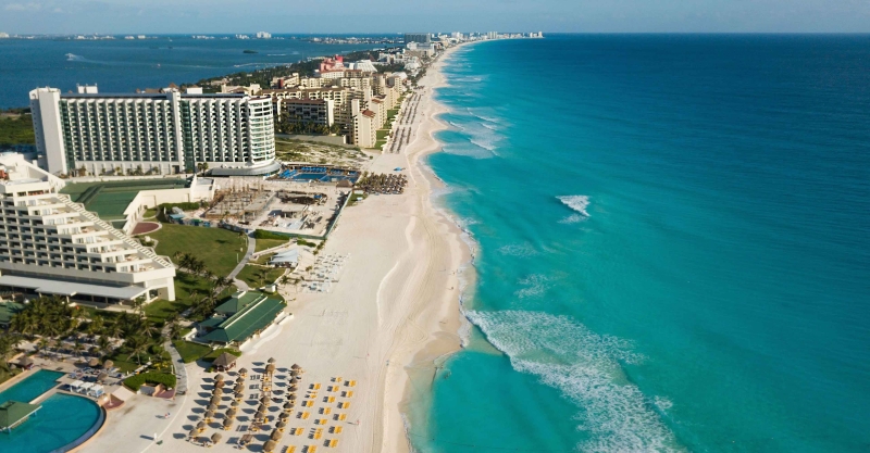 Cancún Scene